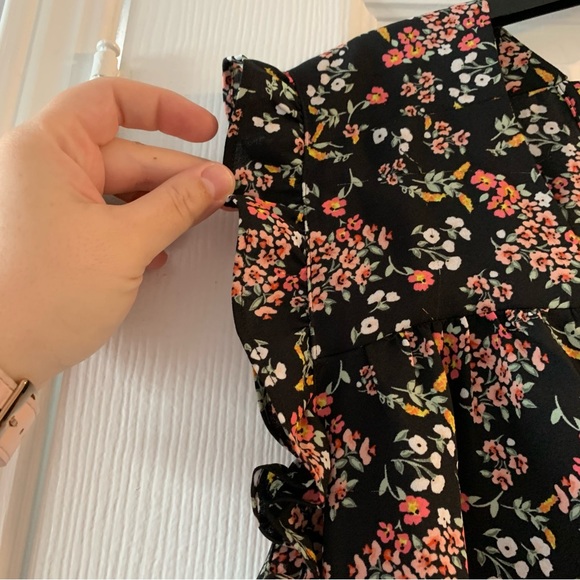 LOFT Plus Floral Print Flutter Shell Blouse - Size 18 - Picture 3 of 9